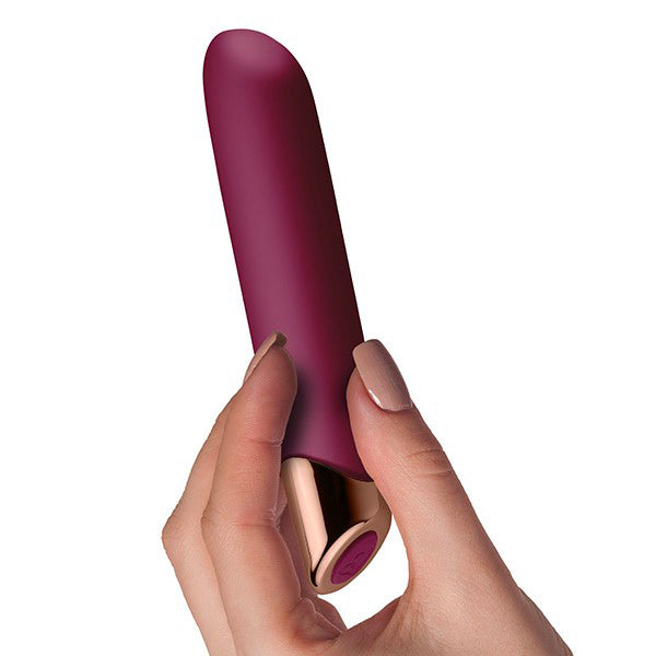 Chaiamo Burgundy Rechargeable Vibrator 